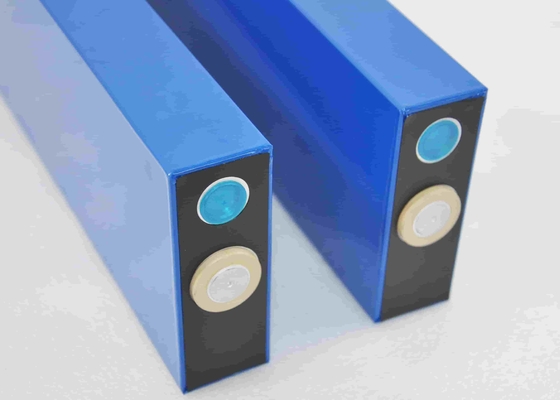 3.2V135Ah van het Aluminiumshell EIKTO van de lithiumbatterijcel de Vierkante Energie van de Machtssored