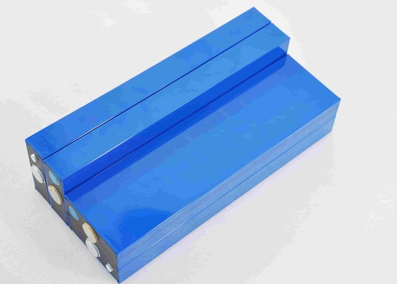 3.2V175Ah de Macht 3.6Kg van Li Ion Battery Cell Stored Energy 175Ah EIKTO