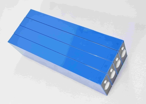 3.2V175Ah de Macht 3.6Kg van Li Ion Battery Cell Stored Energy 175Ah EIKTO